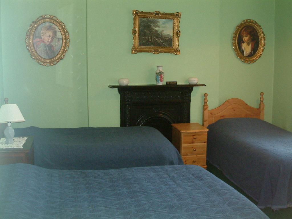 Bed and Breakfast Claremont House à Dún Laoghaire Chambre photo